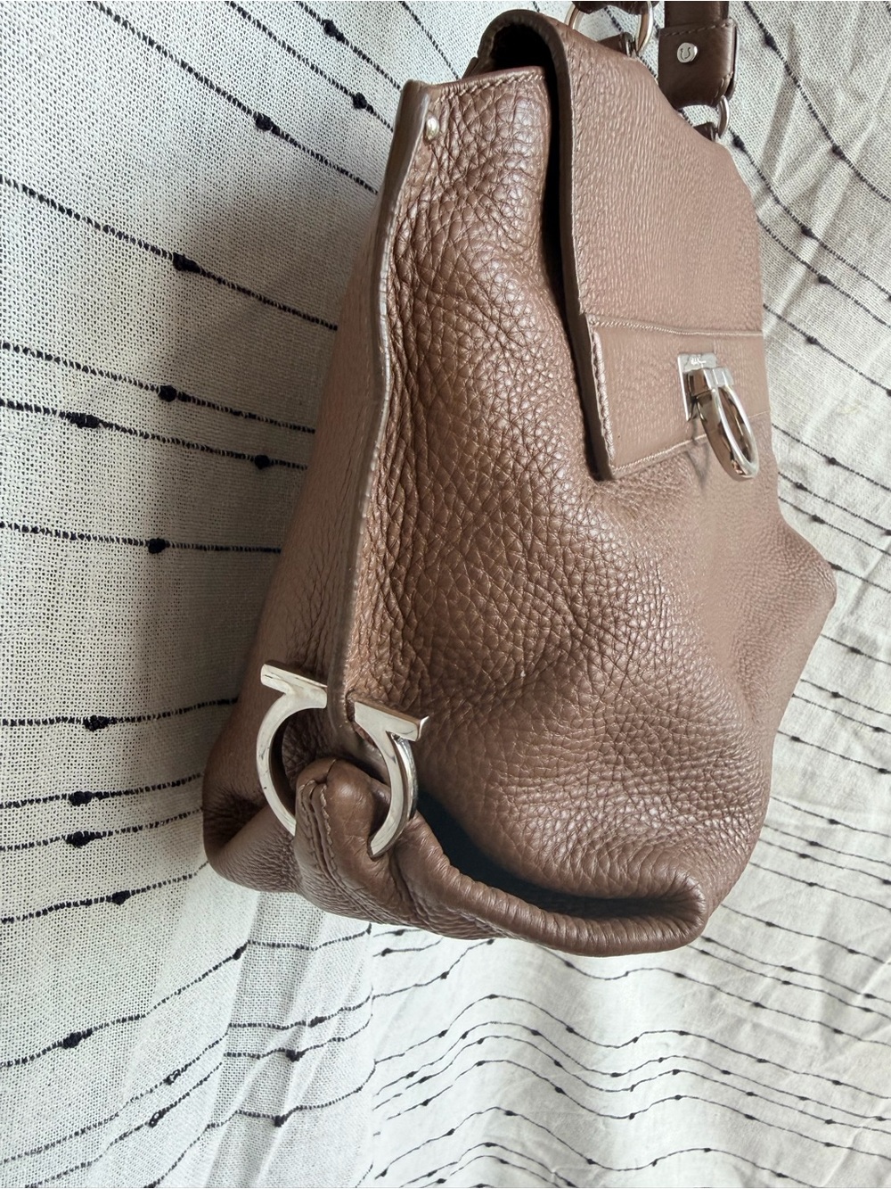 Salvatore Ferragamo Brown Pebbled Leather Top-Handle Bag - Picture 4 of 10